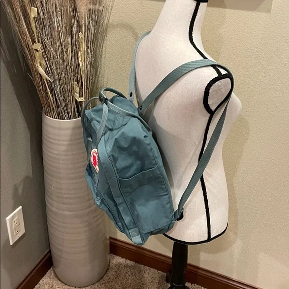 Fjallraven Kanken Frost Green Backpack - Picture 5 of 16